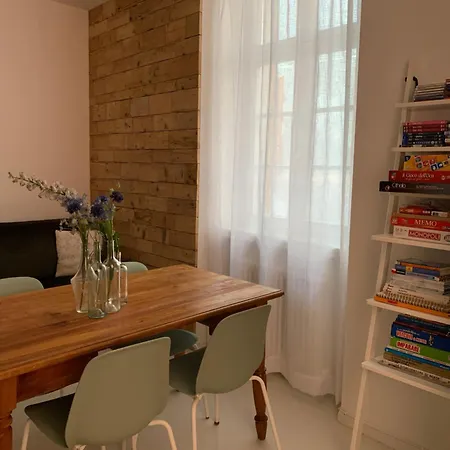 Apartment Via Ferrera *